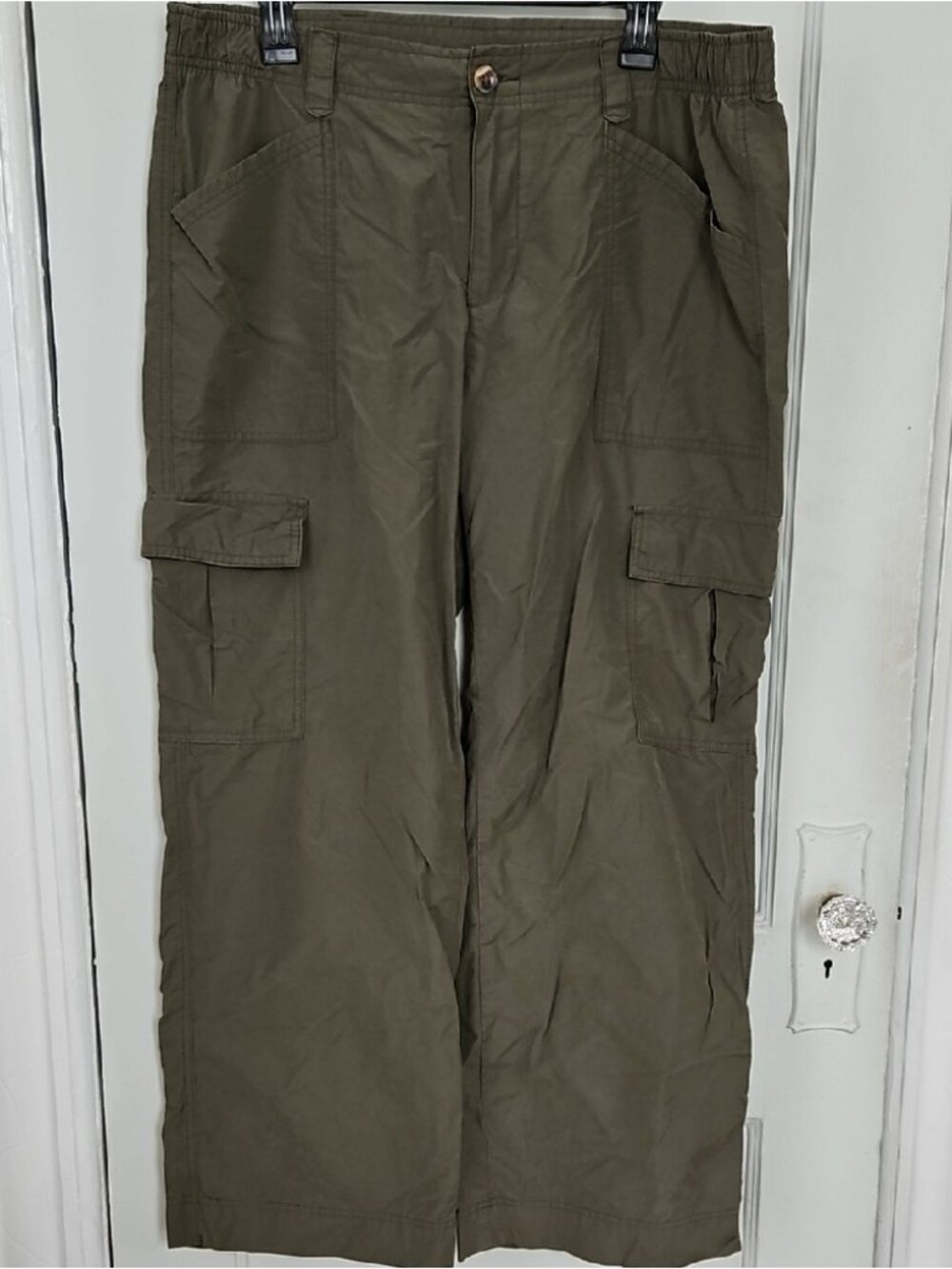 Women's Olive Green Wide Leg Cargo Pants